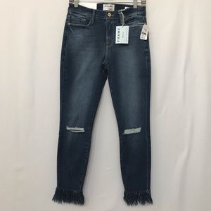 FRAME LE SKINNY DE JEANNE RIPPED KNEES 29